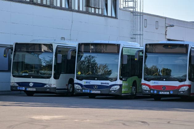 Weil am Rhein Warnstreik bei SWEG, Weil am Rhein, 27.09.2026 Mehrere Linienbusse stehen am Standort Weil am Rhein. Ver.DI Warnsteig bei SWEG ab Mittwoch fuer drei Tage. Warnstreik bei SWEG, Weil am Rhein, 27.09.2026 Copyright: xEibnerxPressefotox EP_THS