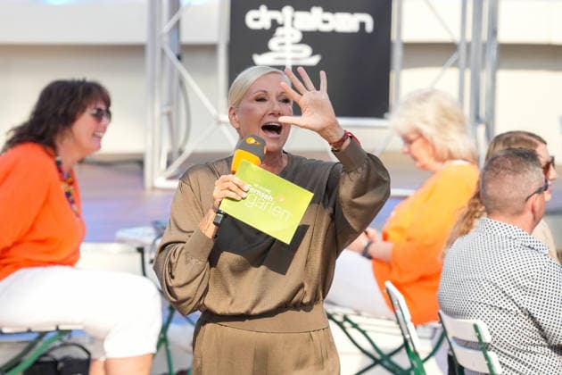 ZDF-Fernsehgarten 2026. Andrea Kiwi Kiewel im ZDF Fernsehgarten mit dem Motto Saison Finale am 27.09.2026 in Mainz. Mainz ZDF Fernsehgarten Rheinland-Pfalz