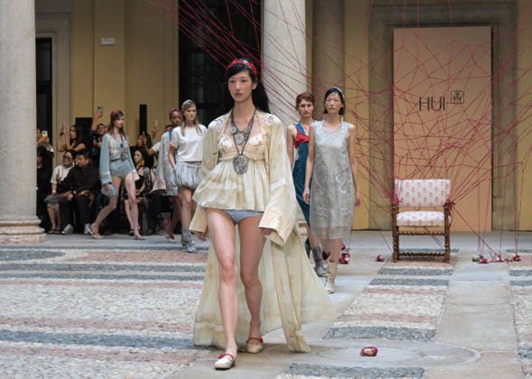 IPA89046521 - Milan, Italy: HUI Milano SS27 MFW Fashion Show and Guests, Spring Summer 2027 In the photo: HUI Milano fashion show  Copyright: xNickxZonnaxxcopyrightx x xNickxZonnax IPA89046521