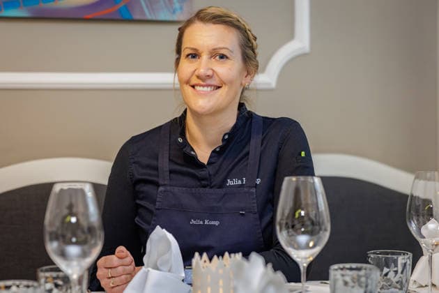 27.09.2026. Düsseldorf. Julia Komp am Rande einer Veranstaltung der Chefs in Town im Restaurant Schorn by Lukas Schild. Düsseldorf Restaurant Schorn by Lukas Schild, Martinstraße Nordrhein-Westfalen Deutschland
