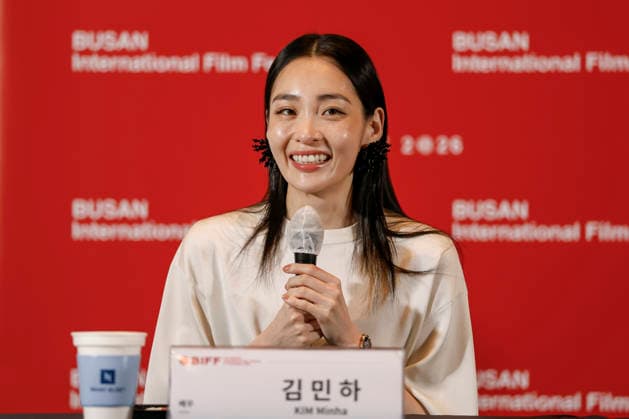 The Table: Day and Night cast at Busan International Film Festival South Korean actor Kim Min-ha speaks during a press conference for The Table: Day and Night, the opening film of the 31st Busan International Film Festival (BIFF), at the Busan Cinema Center in Busan, South Korea, on October 06, 2026. Busan South Korea  Copyright: xMatrixxImages JungxUi-Chelx