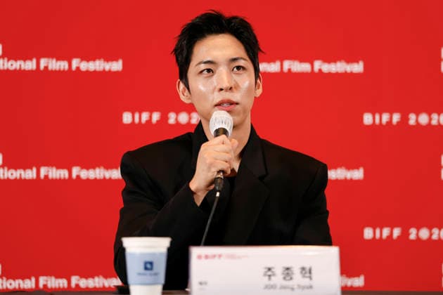 The Table: Day and Night cast at Busan International Film Festival South Korean actor Joo Jong-hyuk speaks during a press conference for The Table: Day and Night, the opening film of the 31st Busan International Film Festival (BIFF), at the Busan Cinema Center in Busan, South Korea, on October 06, 2026. Busan South Korea  Copyright: xMatrixxImages JungxUi-Chelx
