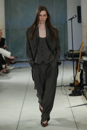 PFW - Litkovska Runway A model walks the runway during the Litkovska Womenswear Spring Summer 2027 show as part of the Paris Fashion Week on October 6, 2026 in Paris, France. Photo by Alain-Gil Gonzalez ABACAPRESS.COM Paris France  Copyright: xGonzalezxAlain-Gil ABACAx