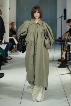 PFW - Litkovska Runway A model walks the runway during the Litkovska Womenswear Spring Summer 2027 show as part of the Paris Fashion Week on October 6, 2026 in Paris, France. Photo by Alain-Gil Gonzalez ABACAPRESS.COM Paris France  Copyright: xGonzalezxAlain-Gil ABACAx