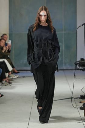 PFW - Litkovska Runway A model walks the runway during the Litkovska Womenswear Spring Summer 2027 show as part of the Paris Fashion Week on October 6, 2026 in Paris, France. Photo by Alain-Gil Gonzalez ABACAPRESS.COM Paris France  Copyright: xGonzalezxAlain-Gil ABACAx