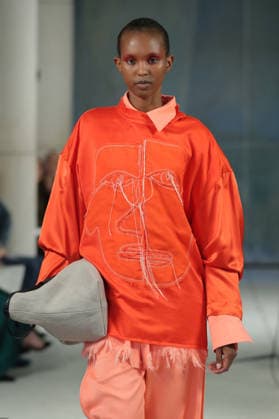 PFW - Litkovska Runway A model walks the runway during the Litkovska Womenswear Spring Summer 2027 show as part of the Paris Fashion Week on October 6, 2026 in Paris, France. Photo by Alain-Gil Gonzalez ABACAPRESS.COM Paris France  Copyright: xGonzalezxAlain-Gil ABACAx