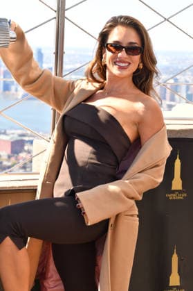 NEW YORK, NY- OCTOBER 6: Jessie James Decker at the Empire State Building to Celebrate the Release of New Cookbook The Secret Sauce: A Family Cookbook Seasoned with Love on October 6, 2026 in New York City. Copyright: xmpi099 MediaPunchx