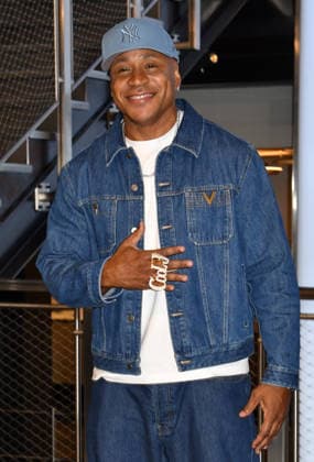 NEW YORK, NY- OCTOBER 6: LL Cool J at the Empire State Building to Celebrate the Premiere of CBS™ New Drama, NCIS: NEW YORK on October 6, 2026 in New York City. Copyright: xmpi099 MediaPunchx
