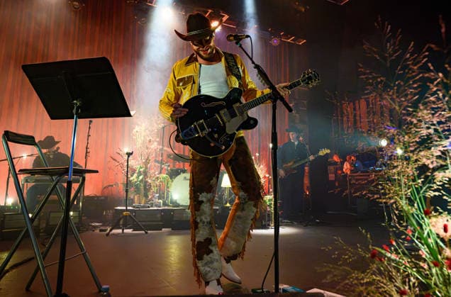 Orville Peck performs live in Kentish Town Forum, October 06, 2026 Orville Peck performs live to promote his new album Mule in Kentish Town Forum, October 06, 2026., Credit:Tina Korhonen Tina Korhonen - B162 Avalon United Kingdom, London  Copyright: xTinaxKorhonenx xTinaxKorhonenx-xB162x xAvalonx 1141112402
