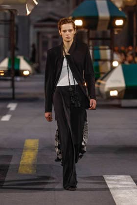 Louis Vuitton Women s Ready-to-Wear Spring Summer 2026 Collection Fashion Show during Paris Fashion Week, October 6, 2026 Louis Vuitton Women’s Ready-to-Wear Spring Summer 2026 Collection Fashion Show, during Paris Fashion Week on October 6, 2026, Paris, France  Copyright: xAgencex xBestimagexAgencex xBestimagex