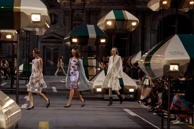 Louis Vuitton Women s Ready-to-Wear Spring Summer 2026 Collection Fashion Show during Paris Fashion Week, October 6, 2026 Louis Vuitton Women’s Ready-to-Wear Spring Summer 2026 Collection Fashion Show, during Paris Fashion Week on October 6, 2026, Paris, France  Copyright: xAgencex xBestimagexAgencex xBestimagex
