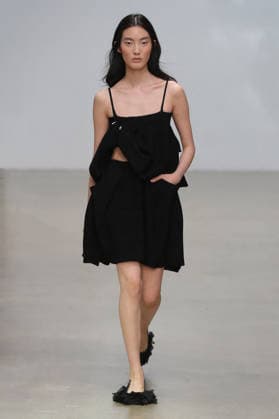 PFW - CFCL Runway A model walks the runway during the CFCL Ready to Wear Fall Winter 2026-2027 fashion show as part of Paris Fashion Week on March 10, 2026 in Paris, France. Photo by Alain-Gil Gonzalez ABACAPRESS.COM Paris France  Copyright: xGonzalezxAlain-Gil ABACAx