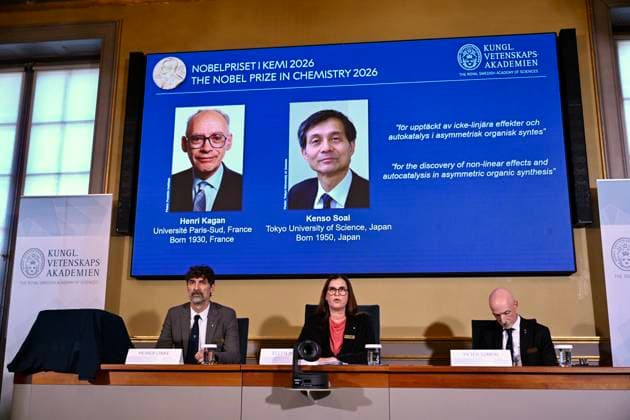 (261007) -- STOCKHOLM, Oct. 7, 2026 -- The 2026 Nobel Prize in Chemistry is announced in Stockholm, Sweden, Oct. 7, 2026. Henri Kagan and Kenso Soai have been awarded the 2026 Nobel Prize in Chemistry for their discovery of non-linear effects and autocatalysis in asymmetric organic synthesis, the Royal Swedish Academy of Sciences announced on Wednesday. ) SWEDEN-STOCKHOLM-NOBEL PRIZE IN CHEMISTRY-WINNERS LyuxYou 