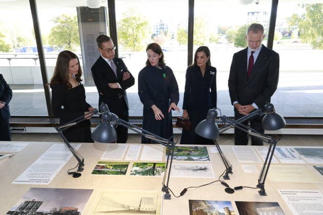 07-10-2026 Finland King Felipe and Queen Letizia and President Alexander Stubb and Suzanne Innes-Stubb during the tour of the exhibition on the 2nd day of the 2 day statevisit to Finland. Â  Copyright: xPPEx