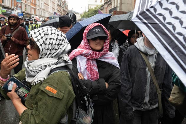 Pro-Palestinian protesters march In London LONDON, UNITED KINGDOM - OCTOBER 7: Pro-Palestinian demonstrators and students take part in a protest on the third anniversary of the October 7, 2023 attacks on Gaza in London, United Kingdom, on October 7, 2026. Protestors called for an end to Israeli military operations in Gaza and expressed solidarity with the Palestinian people. Thomas Krych Anadolu London United Kingdom. Editorial use only. Please get in touch for any other usage. Copyright: x2026xAnadoluxThomasxKrychx
