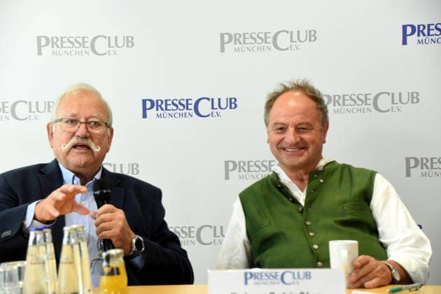 Wiggerl Hagn Wiesnwirt Rainer Maria Schießler Pfarrer München 07.10.2026 Presseclub München Eigenveranstaltung: Nach der Wiesn ist vor der Wiesn Das Rekord-Oktoberfest. Eine unterhaltsame Bilanz des größten Volksfestes der Welt mit Wirten, Pfarrern, Kellnerinnen, Trachtlern und Politikerinnen Foto Muenchen