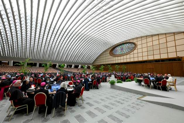 ITALY - POPE - VATICAN-2026 10 7 Italy, Rome, Vatican, 2026 10 7 Pope Leo XIV during the meeting with the presidents of the episcopal conferences from all over the world in Vatican . EDITORIAL USE ONLY - NO BOOKS Copyright: xVATICANxMEDIA xCatholicxPressxPhotox