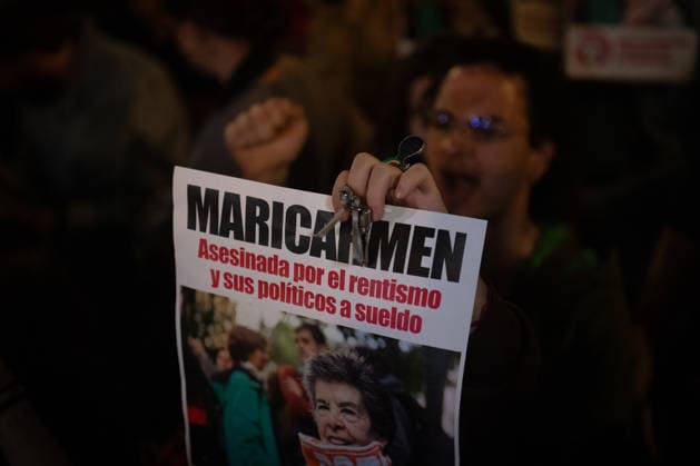 Maricarmen Abascal, who became a symbol of the fight for housing after her eviction, has died. Dozens of people protested in support of Maricarmen in front of the Congress of Deputies on October 7, 2026, in Madrid, Spain. Maricarmen Abascal, who became a symbol of the housing rights movement that led to the Puerta del Sol encampment after being evicted from the home in Retiro where she had lived for 70 years, died on Wednesday, as confirmed by the Tenants’ Union. The woman had been hospitalized at Gregorio Maranón Hospital since September 23. On that day, she was carried out on a stretcher from her home on Alcalde Sainz de Baranda Street after the eviction order was enforced, despite protests from dozens of activists, and transferred to th  Copyright: xFernandoxSanchezx 7827428