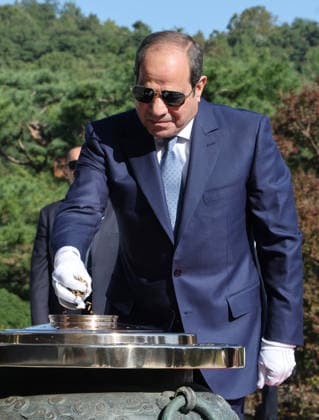 Egyptian president in S. Korea Egyptian president in S. Korea Egyptian President Abdel Fattah El-Sisi burns incense to pay tribute to South Korean patriotic martyrs and war dead at the National Cemetery in Seoul on Oct. 8, 2026, before holding summit talks with South Korean President Lee Jae Myung later in the day. (Yonhap) in Seou 2026-10-08 11:15:10 <Copyright ¨Ï 1980-2026 YONHAPNEWS AGENCY. .> ¼­¿ïÆ¯º°½Ã EDITORIAL USE ONLY  Copyright: xx president ???x yonphotos257504