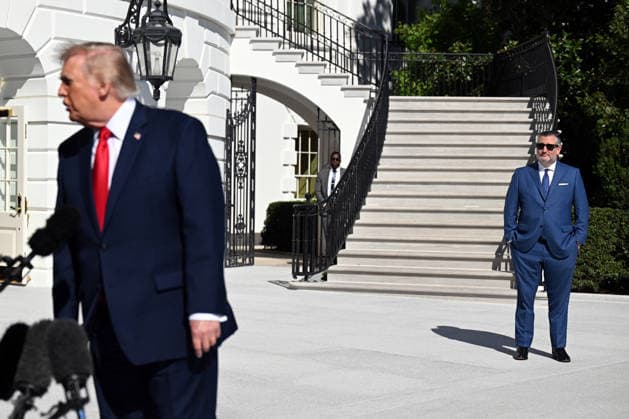 WASHINGTON, DC - OCT. 7: United States Senator Ted Cruz (Republican of Texas) looks on as US President Donald J Trump speaks to the press outside the South Portico of the White House in Washington, DC, USA, prior to departing en route to a campaign rally in San Antonio, Texas on Wednesday, October 7, 2026. Copyright: xAnnabellexGordon PoolxviaxCNPx MediaPunchx
