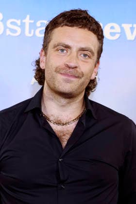 Enrique Fiß beim Photocall zu 40 Jahre der ARD-Serie Großstadtrevier in der Astor Film Lounge. Hamburg, 07.10,.2026