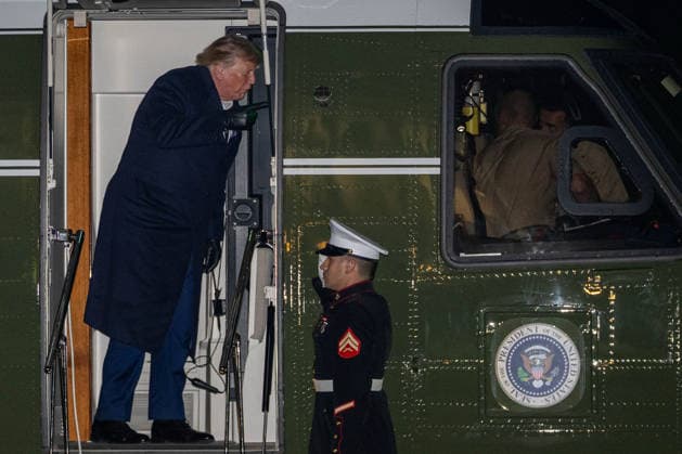 October 8, 2026, Washington, District Of Columbia, United States: President DONALD TRUMP walks across the South Lawn of the White House after arriving aboard Marine One following a trip to San Antonio, Texas, where he attended a campaign rally ahead of the November midterm elections. Washington United States  - ZUMAk206 20261008_znp_k206_011 Copyright: xMattxKaminskyx