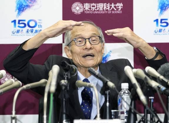Nobel chemistry prize co-winner Soai Kenso Soai, a professor emeritus at the Tokyo University of Science, attends a press conference at the university in Tokyo on Oct. 7, 2026, after receiving the 2026 Nobel Prize in Chemistry. Soai and French researcher Henri Kagan shared the prize for the discovery of non-linear effects and autocatalysis in asymmetric organic synthesis, the Royal Swedish Academy of Sciences said earlier in the day.  A14AA0005630408P
