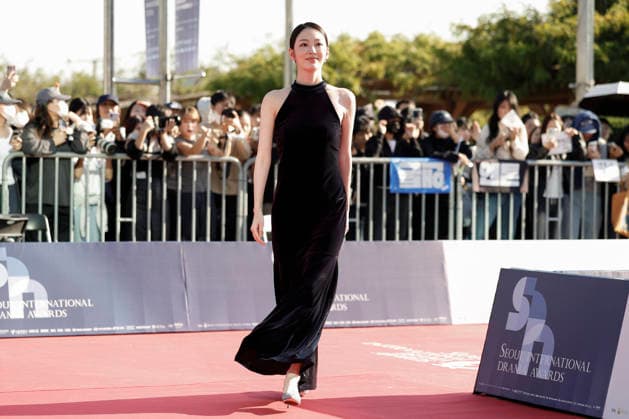 red carpet at Seoul Drama Awards in South Korea South Korean actress Choi Hyo-ju walks the red carpet during the 21st Seoul International Drama Awards in Seoul, South Korea, on October 08, 2026. Seoul South Korea  Copyright: xMatrixxImages JungxUi-Chelx