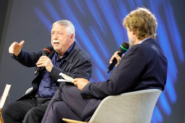 Frankfurt Impressionen 08.10.2026 Die 78. Frankfurter Buchmesse bietet für vieles eine Bühne hier ARD BR Büchermagazin Wolf Biermann: Löscht das Feuer mit Benzin. Tagebücher. Über Verbot, Ausbürgerung und Mauerfall Moderation: Knut Cordsen Frankfurt (Main) Hessen Deutschland