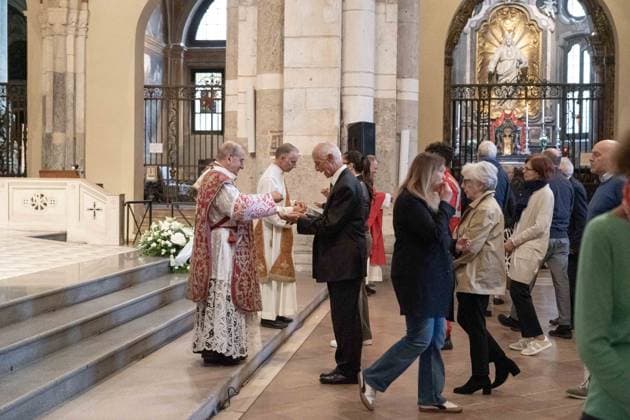 IPA89429952 - Milan, October 8, 26, Basilica of St. Ambrose, Eucharistic celebration marking the 25th anniversary of the Linate plane crash Pictured: Mario Delpini, Archbishop of Milan  Copyright: xGiuliaxSciaccax xGiuliaxSciaccax IPA89429952