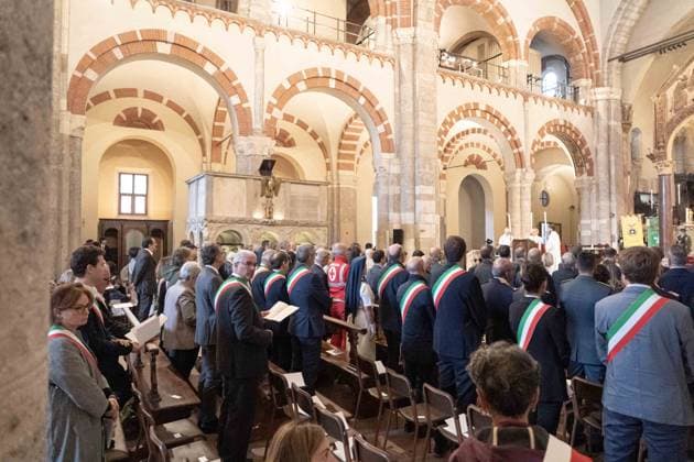 IPA89429923 - Milan, October 8, 26, Basilica of St. Ambrose, Eucharistic celebration marking the 25th anniversary of the Linate plane crash  Copyright: xGiuliaxSciaccax xGiuliaxSciaccax IPA89429923