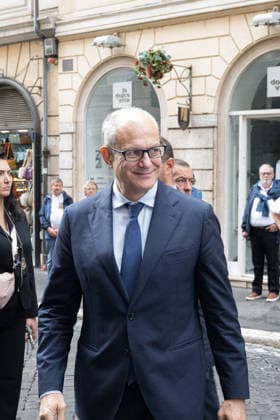 IPA89429521 - Rome Mayor Roberto Gualtieri upon arrival at the Teatro Sistina for the celebrations marking the 150th anniversary of the *Corriere della Sera*, in Rome, Italy, on October 8, 2026. Flavio Brancaleone Fotogramma  Copyright: xFLAVIO_BRANCALONEx xx IPA89429521