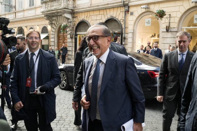 IPA89429551 - Senate President Ignazio La Russa upon his arrival at the Teatro Sistina for the celebrations marking the 150th anniversary of the *Corriere della Sera*, in Rome, Italy, on October 8, 2026. Flavio Brancaleone Fotogramma  Copyright: xFLAVIO_BRANCALONEx xx IPA89429551