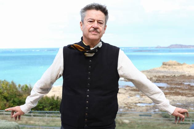 October 8, 2026, Dinard, Bretagne, France: THIBAULT DE MONTALEMBERT posed during the Jury photocall at Emeria during the 37th Dinard British and Irish Film Festival in Dinard, France. Dinard France  - ZUMAc179 20261008_zep_c179_038 Copyright: xMickaelxChavetx