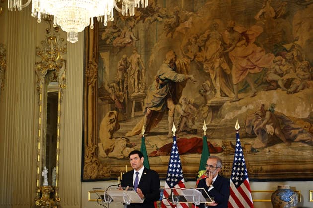 Marco Rubio - Paulo Rangel joint press conference in Lisbon LISBON, PORTUGAL - OCTOBER 8: US Secretary of State Marco Rubio (L) and Portugal s Foreign Minister Paulo Rangel give a joint press conference at the Necessidades Palace, the Portuguese foreign ministry, in Lisbon on October 8, 2026. Zed Jameson Anadolu Lisbon Portugal. Editorial use only. Please get in touch for any other usage.  Copyright: x2026xAnadoluxZedxJamesonx