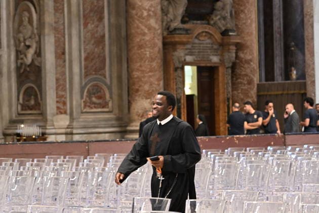RECORD DATE NOT STATED MESSA_PAPA_2026 Italy, Rome, Vatican, 2026 10 8 Pope Leo XIV celebrates Holy Mass for the academic year at the Pontifical Universities in St Peter s Basilica in the Vatican . EDITORIAL USE ONLY - NO BOOKS Copyright: xAlessiaxGiuliani Catholicpressphotox