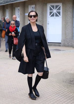 Amira Casar at the unveiling of her beach cabana during the 37th Dinard British and Irish Film Festival, France, on October 8, 2026. Denis Guignebourg, Bestimage. 37th Dinard British Irish Film Festival on October 8, 2026, in Dinard, France. Dinard, France  Copyright: xDenisxGuignebourgx xBestimagexDenisxGuignebourgx xBestimagex