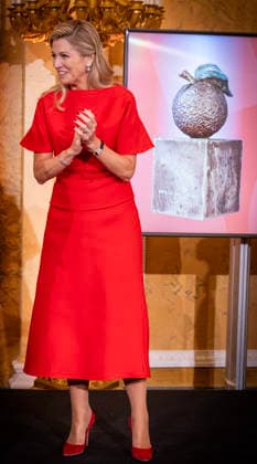 08-10-2026 Palace Queen Maxima presented the 2026 Appeltjes van Oranje awards at palace Noordeinde in The Hague. Winners are Stek Den Haag, Mega D youth foundation and Stchting Doors Wide Open. Â  Copyright: xPPEx