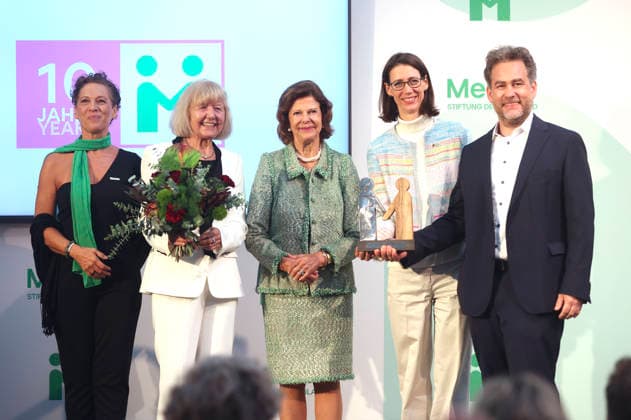 Sybille Perez, Monika Brandt, Königin Silvia von Schweden, Bettina Gräfin Bernadotte und Moritz Ritter bei der Verleihung vom Mentor-Zukunftspreis beim Jubiläum der Mentor-Stiftung auf der Insel Mainau. Mainau, 08.10.2026