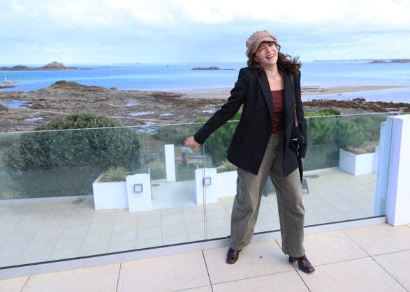 Zoe Adjani at the Emeria Hotel during the 37th edition of the Dinard British and Irish Film Festival in Dinard, France, on October 8, 2026. Denis Guignebourg, Bestimage. 37th Dinard British and Irish Film Festival on October 8, 2026, in Dinard, France Dinard, France  Copyright: xDenisxGuignebourgx xBestimagexDenisxGuignebourgx xBestimagex