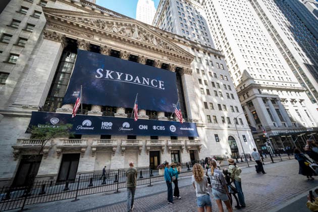 Skydance at the NYSE The New York Stock Exchange is decorated with a banner for Skydance on Thursday, October 8, 2026 celebrating it listing from NASDAQ to the NYSE following its acquisition of Warner Bros. Discovery.. (  RichardxB.xLevine