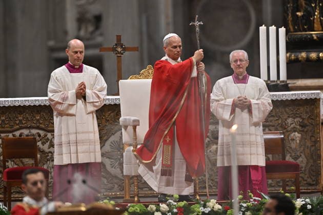 RECORD DATE NOT STATED MESSA_PAPA_2026 Italy, Rome, Vatican, 2026 10 8 Pope Leo XIV celebrates Holy Mass for the academic year at the Pontifical Universities in St Peter s Basilica in the Vatican . EDITORIAL USE ONLY - NO BOOKS Copyright: xAlessiaxGiuliani Catholicpressphotox