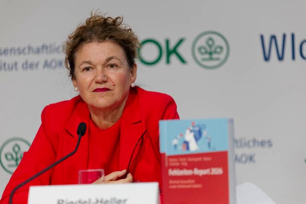 AOK-Fehlzeitenreport 2026 vorgestellt 2026-10-08 Deutschland, Berlin PressekonferenzFehlzeiten-Report 2026 des AOK-Bundesverbands und des Wissenschaftlichen instituts der AOK (WIsO). Im Bild Prof. Dr. med. Steffi G. Riedel-Heller, MPH, Direktorin des Instituts für Sozialmedizin, Arbeitsmedizin unbd Publich Health der Universität Leipzig sowie Mit-Autorin des Fehlzeiten-Reports 2026.