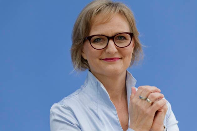 Grüne stellen Plan für Deutschland vor 2026-10-08 Deutschland, Berlin Bundespressekonferenz zur Vorstellung des Leitantrages Unser Plan für Deutschland der Grünen-Bundestagsfraktion. Im BildFranziska Brantner, Bundesvorsitzende Bündnis 90 Die Grünen.