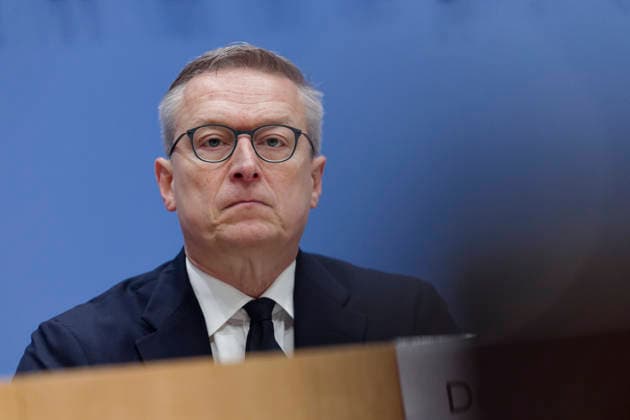 Normenkontrollrat zum Bürokratieabbau 2026-10-08 Deutschland, Berlin Bundespressekonferenz: Jahresbericht des Nationalen Normenkontrollrats (NKR) zum Bürokratieabbau. Im Bild Dr. Karsten Wildberger (CDU), Bundesminister für Digitalisierung und Staatsmodernisierung.