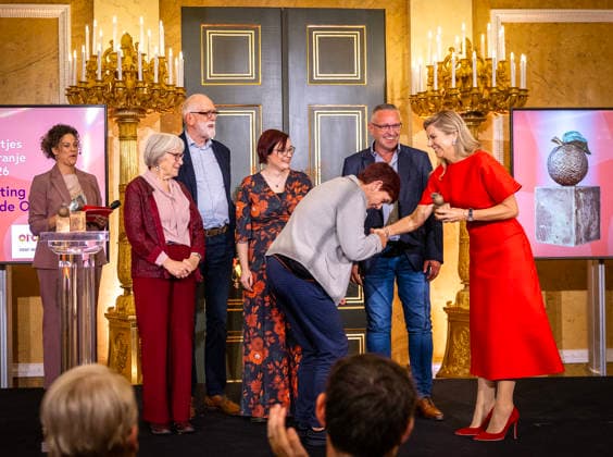 08-10-2026 Palace Queen Maxima presented the 2026 Appeltjes van Oranje awards at palace Noordeinde in The Hague. Winners Stchting Doors Wide Open. Â  Copyright: xPPEx