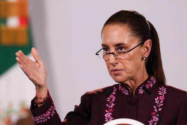 October 8, 2026: TO-45400- Ciudad de M& xe9;xico. 2026-10 -08. Claudia Sheinbaum Pardo, President of Mexico, during the daily morning press conference in the Treasury Room of the National Palace in Mexico City. Alejandro God& xcd;nez Clasos.com.mx  - ZUMAcs4_ 20261008_faa_cs4_024 Copyright: xAlejandroxGod& Xed;Nezx