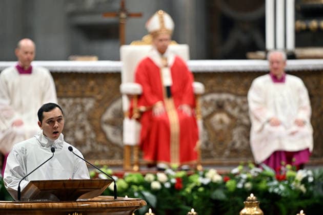 ROME - VATICAN - POPE - 2026 10 8 Italy, Rome, Vatican, 2026 10 8 Pope Leo XIV celebrates Holy Mass for the academic year at the Pontifical Universities in St Peter s Basilica in the Vatican . EDITORIAL USE ONLY - NO BOOKS Copyright: xx