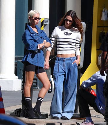 Amelia Halmin and Iris Law during DKNY Photoshoot in New York Top models Amelia Halmin and Iris Law are doing a photoshoot for DKNY in New York, NY on October 8, 2026. Photo by Dylan Travis ABACAPRESS.COM New York NY  Copyright: xDylanxTravis ABACAx