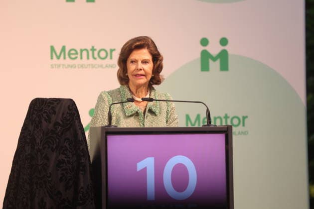 Königin Silvia von Schweden beim Jubiläum der Mentor-Stiftung auf der Insel Mainau. Mainau, 08.10.2026 Copyright: xAgenturxMatthiasxWehnertx xM.xGränzdörferx